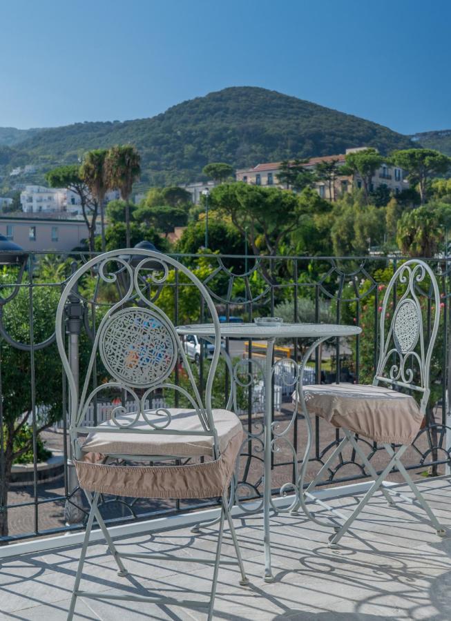 Alloggio Nuovissimo Al Centro E Rilassante Ischia Eksteriør bilde